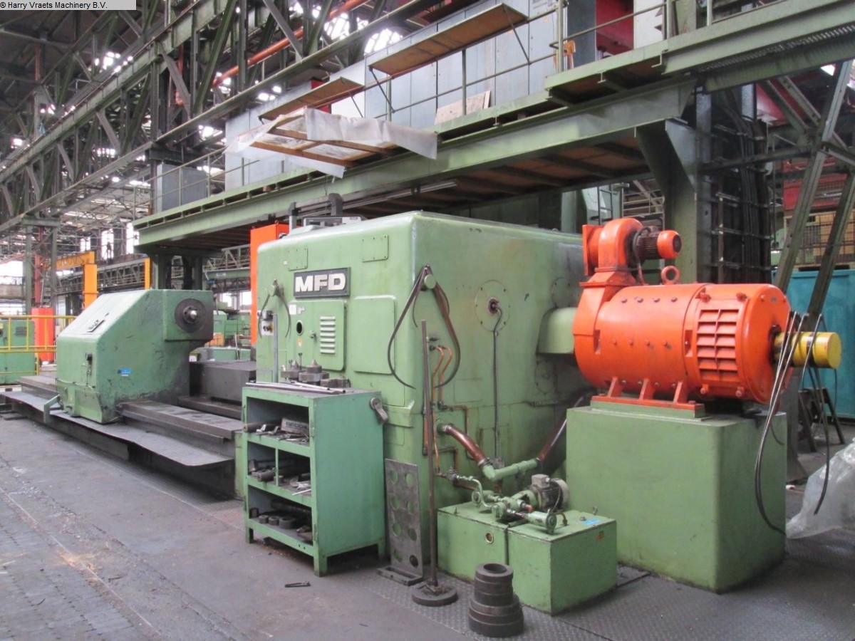 gebrauchte Metallbearbeitungsmaschinen Schwerdrehmaschine MFD - HOESCH D1100
