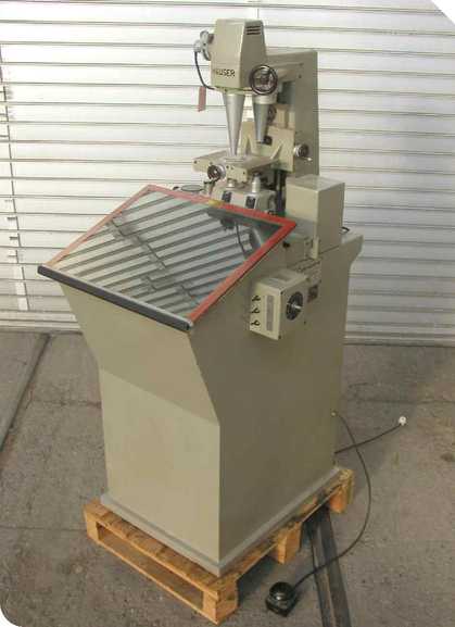 used Machines available immediately Profile projector HAUSER Nr. 215