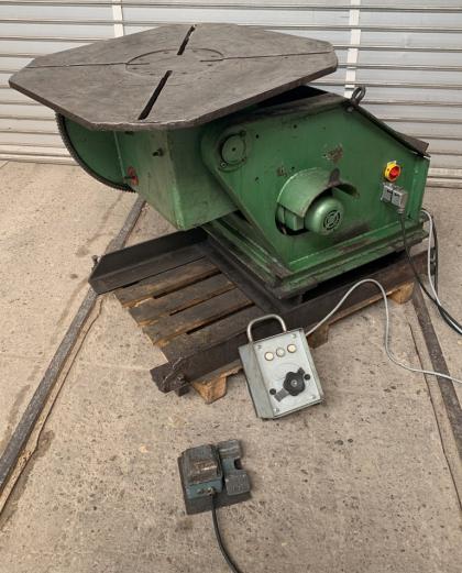 used Machines available immediately Rotary Welding Table TEHAG DB 1000