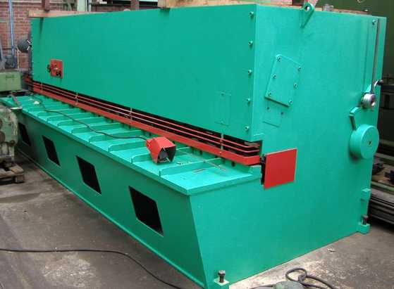 used Metal Processing Punching Machine - hydraulic DARLEY GS 4100 x 6