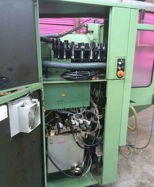 used Automatic Milling Machine DECKEL FP 4 AT