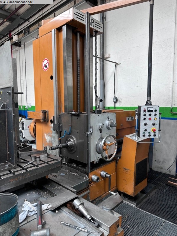 used Boring mills / Machining Centers / Drilling machines Table Type Boring and Milling Machine PRB AF 90