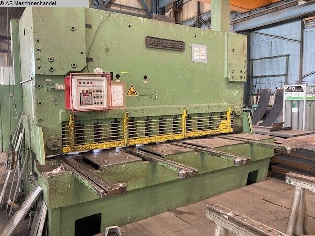 used Machines available immediately Plate Shear - Hydraulic MENGELE S25-3000