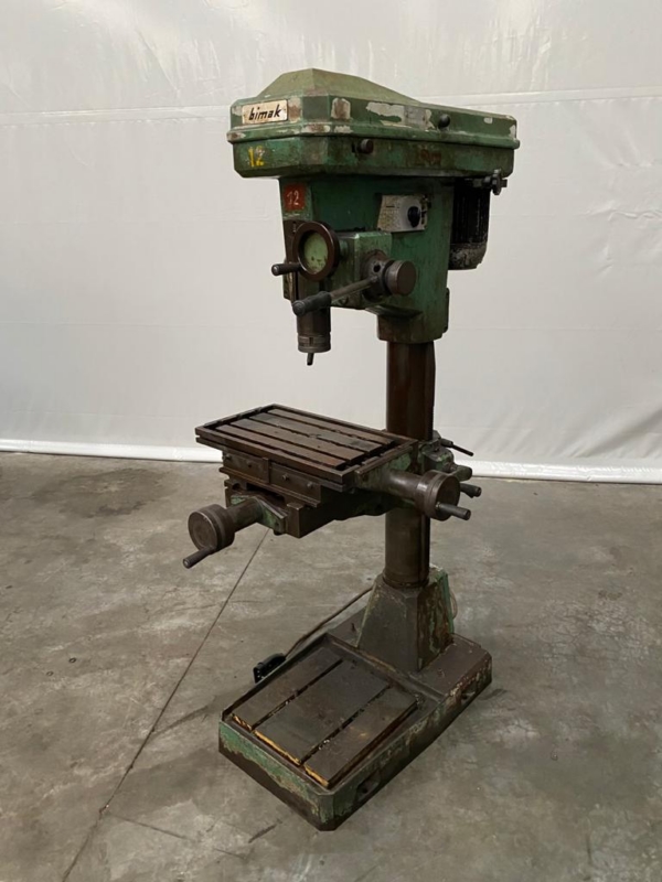 Bild: Tischbohrmaschine Bild: Tischbohrmaschine