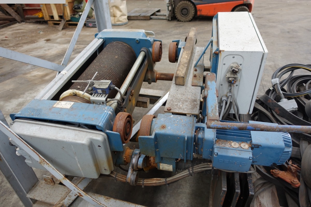 used Other attachments Chain Hoist - Electric Demag 