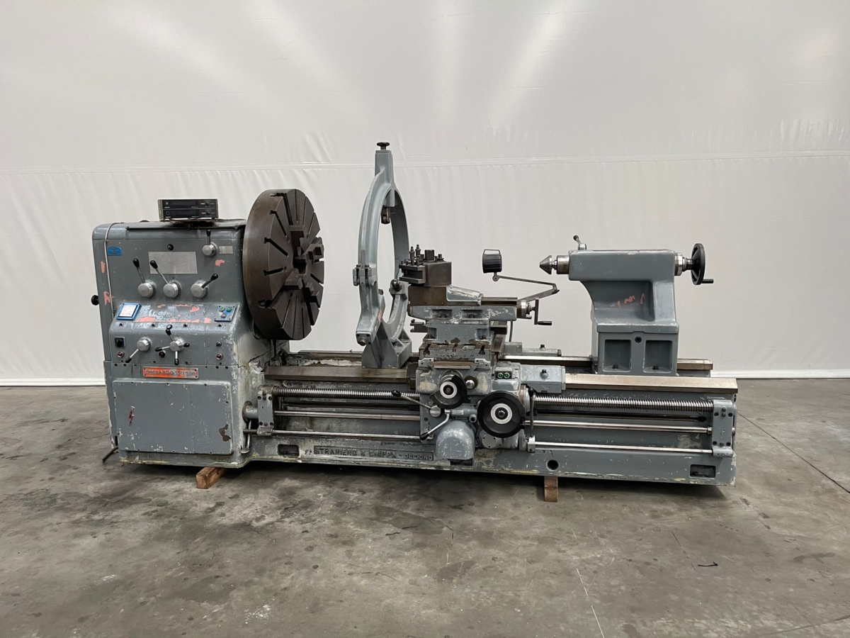 used Machines available immediately Center Lathe LOMBARDO SF 1300