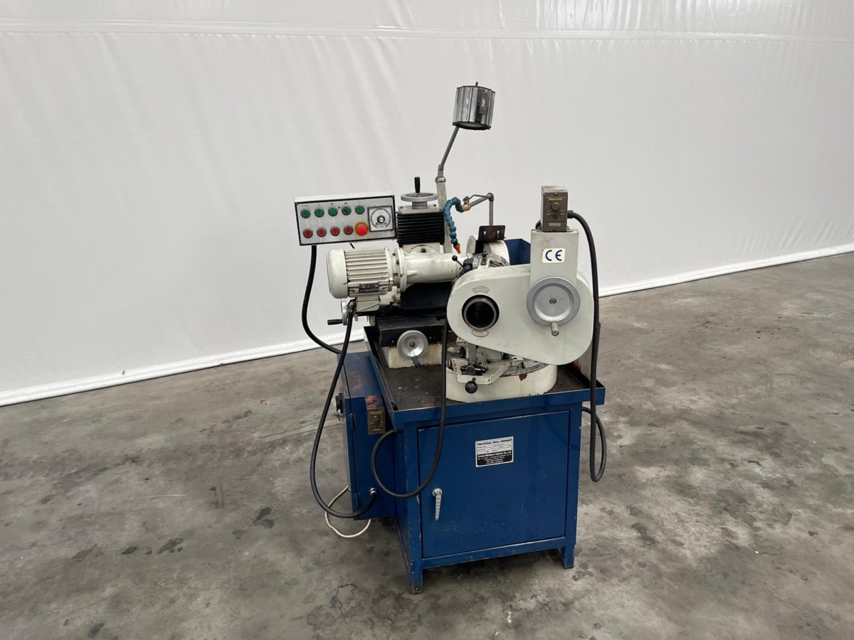used Machines available immediately Cylindrical Grinding Machine - Universal Farman 80N