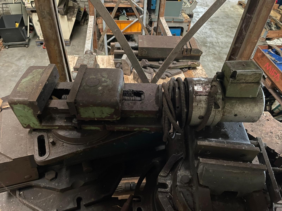 used Machines available immediately Special Machine VEB Record
