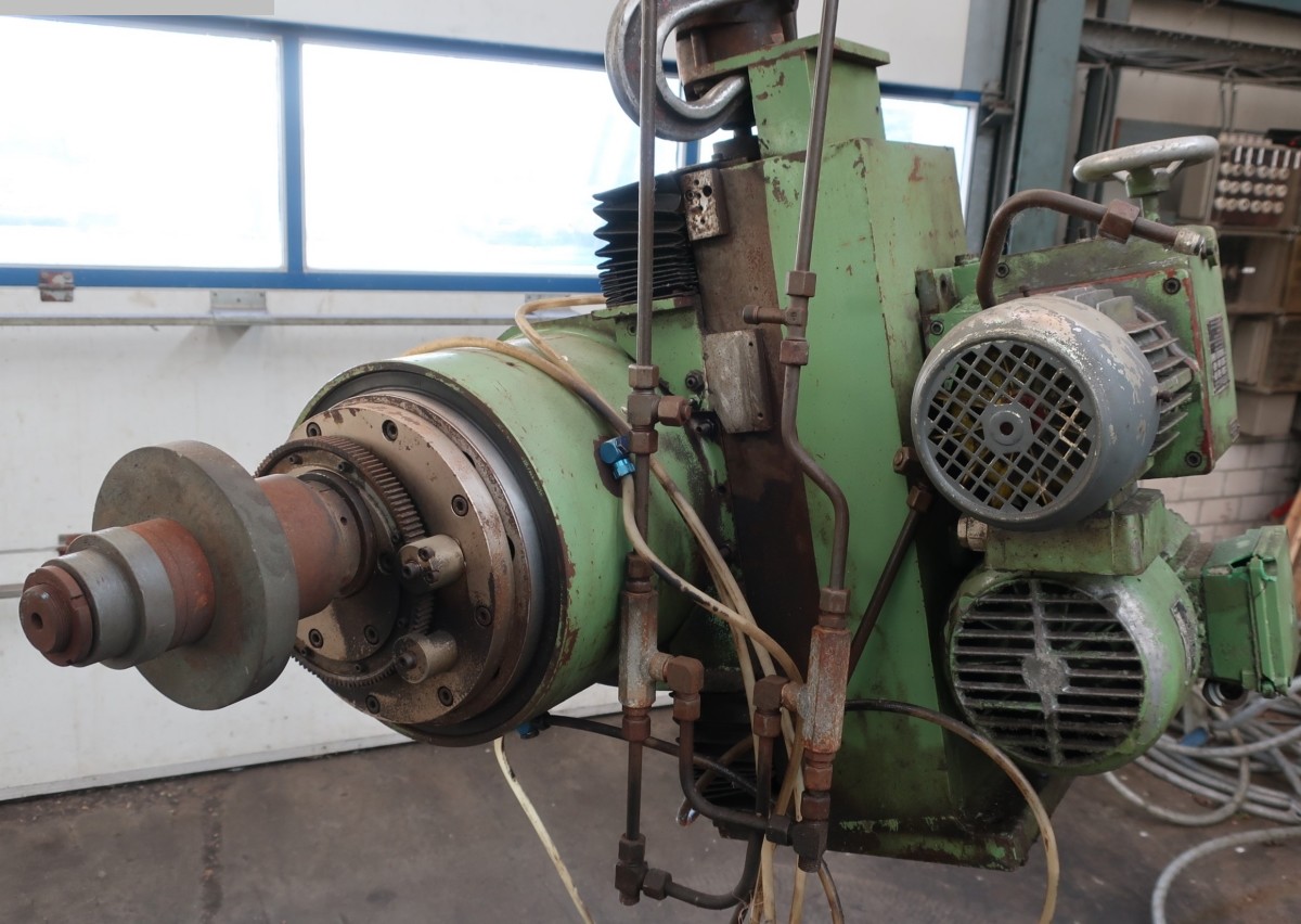 used Machines available immediately Surface Grinding Machine Stroter 