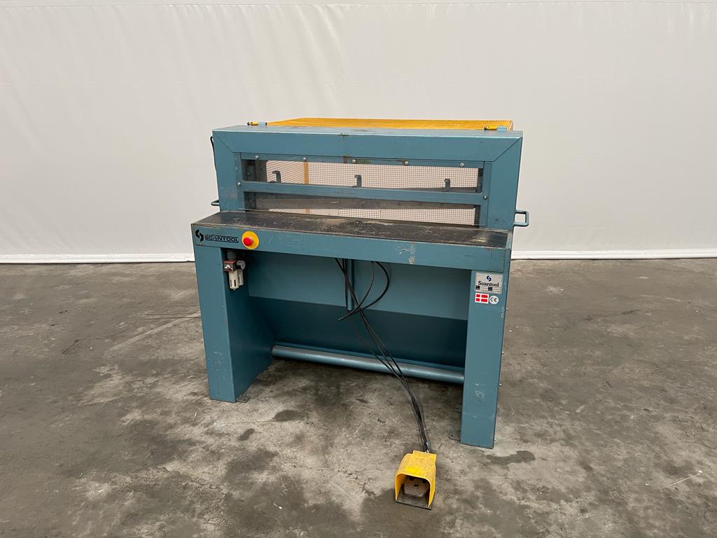 used Machines available immediately Universal Steel Worker Scantool TSP 20 OS