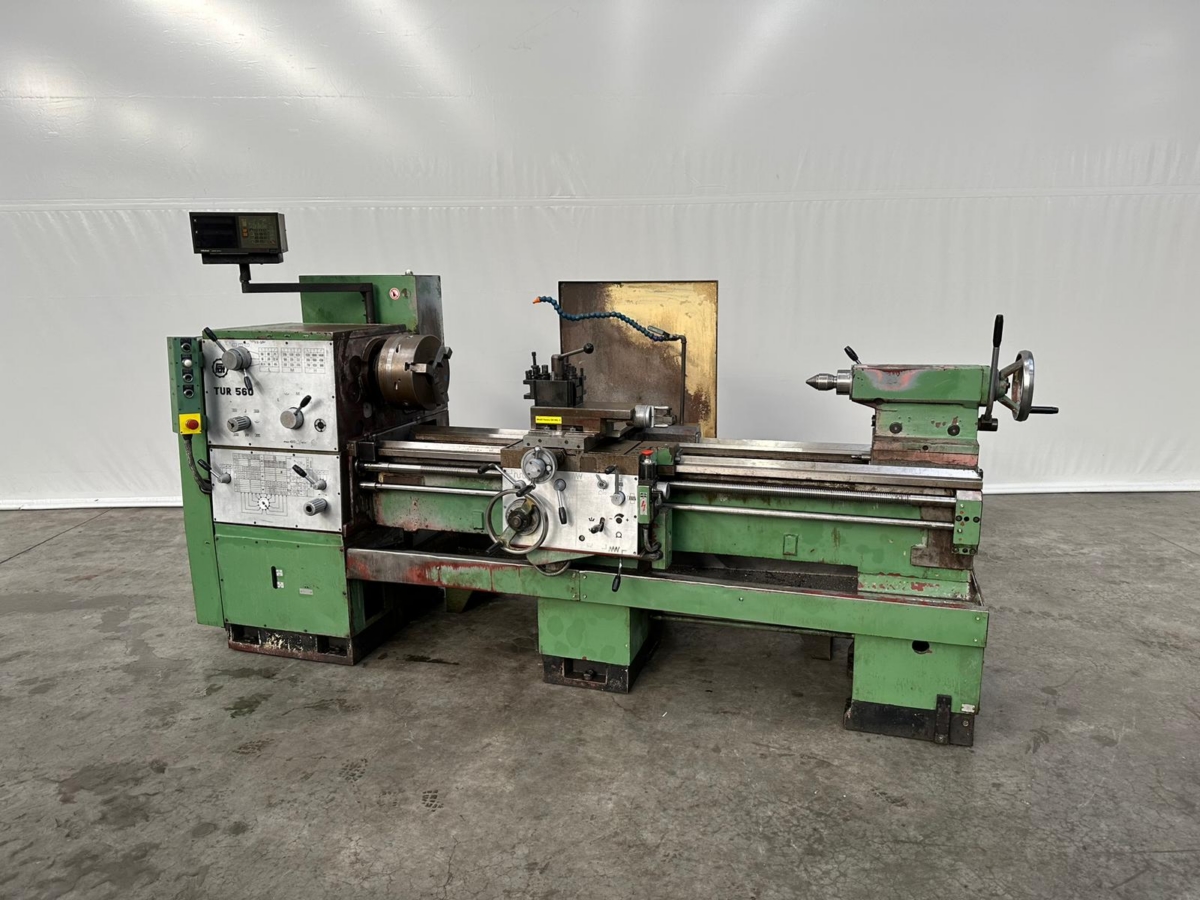 used Machines available immediately lathe-conventional-electronic FAT TUR 560