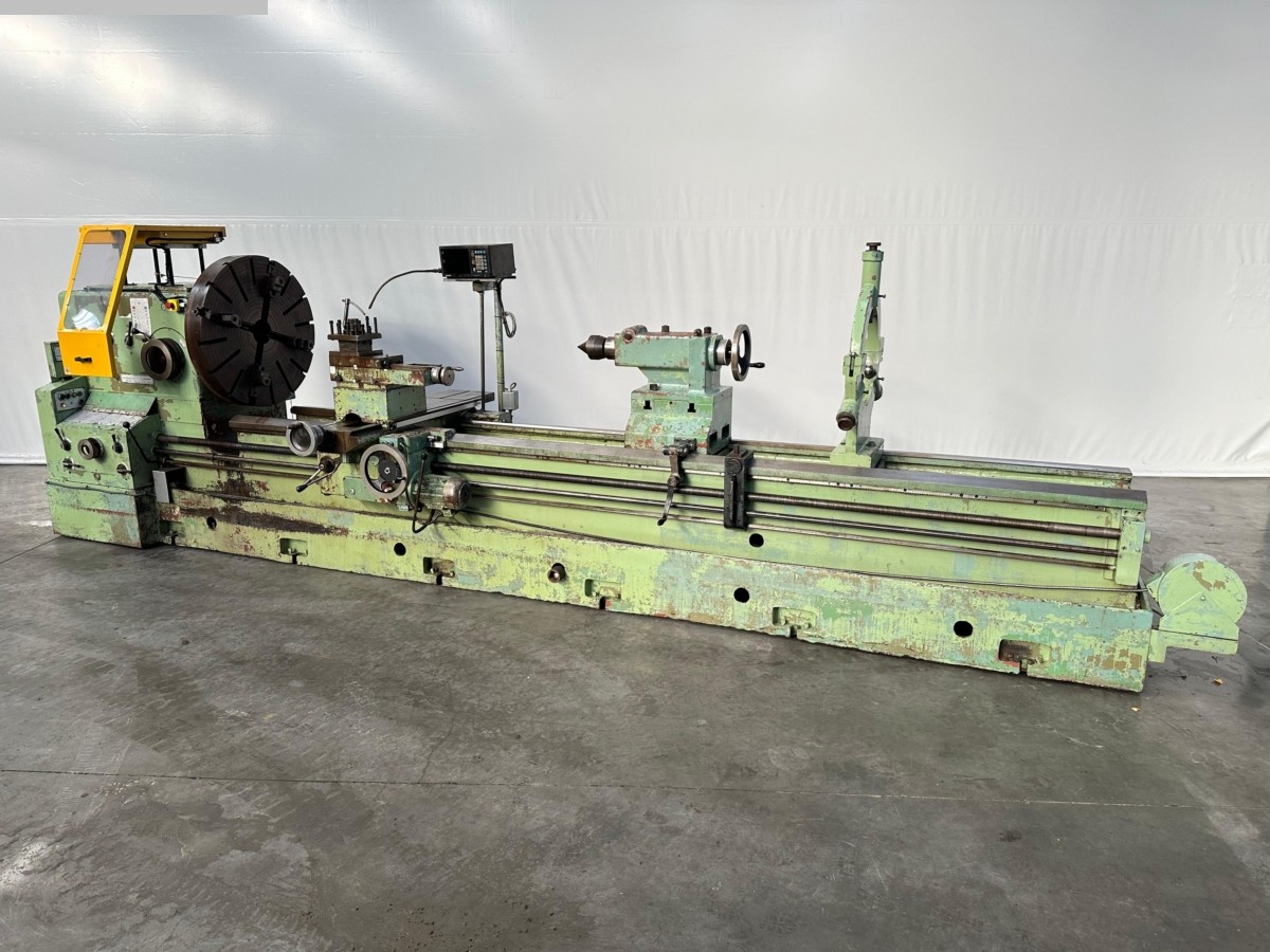 used Machines available immediately lathe-conventional-electronic Gurutzpe Super-A 4000/500