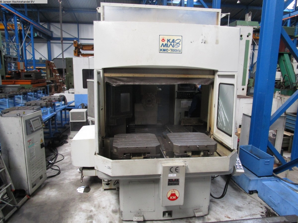 gebrauchte Maschinen sofort verfügbar Bearbeitungszentrum - Universal Kao Ming KMC-700HV