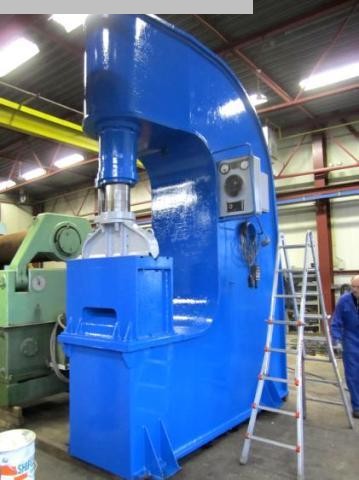 used Metal Processing Single Column Press - Hydraulic Gorter 