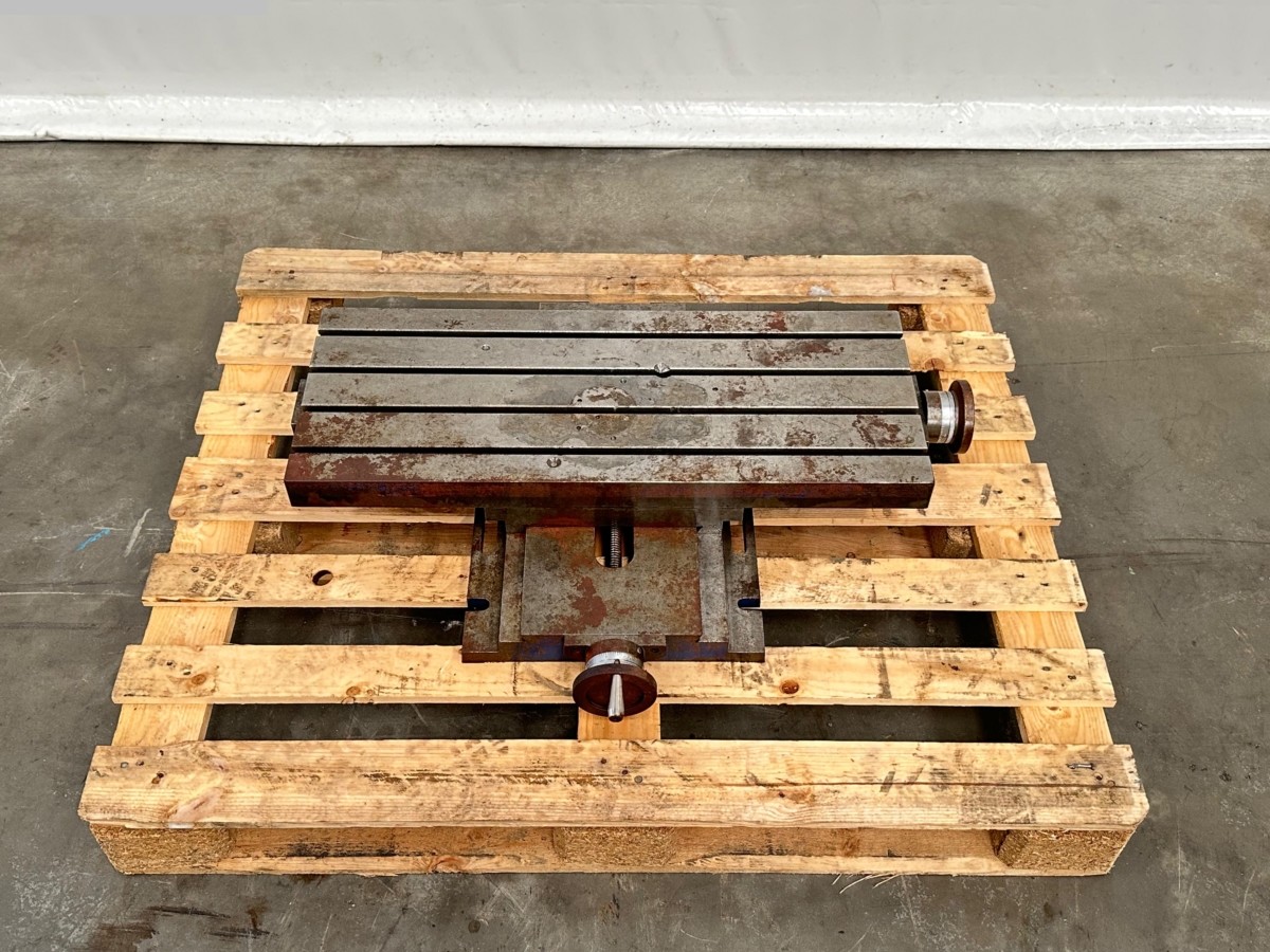 used  Clamping Cube NN 800x320