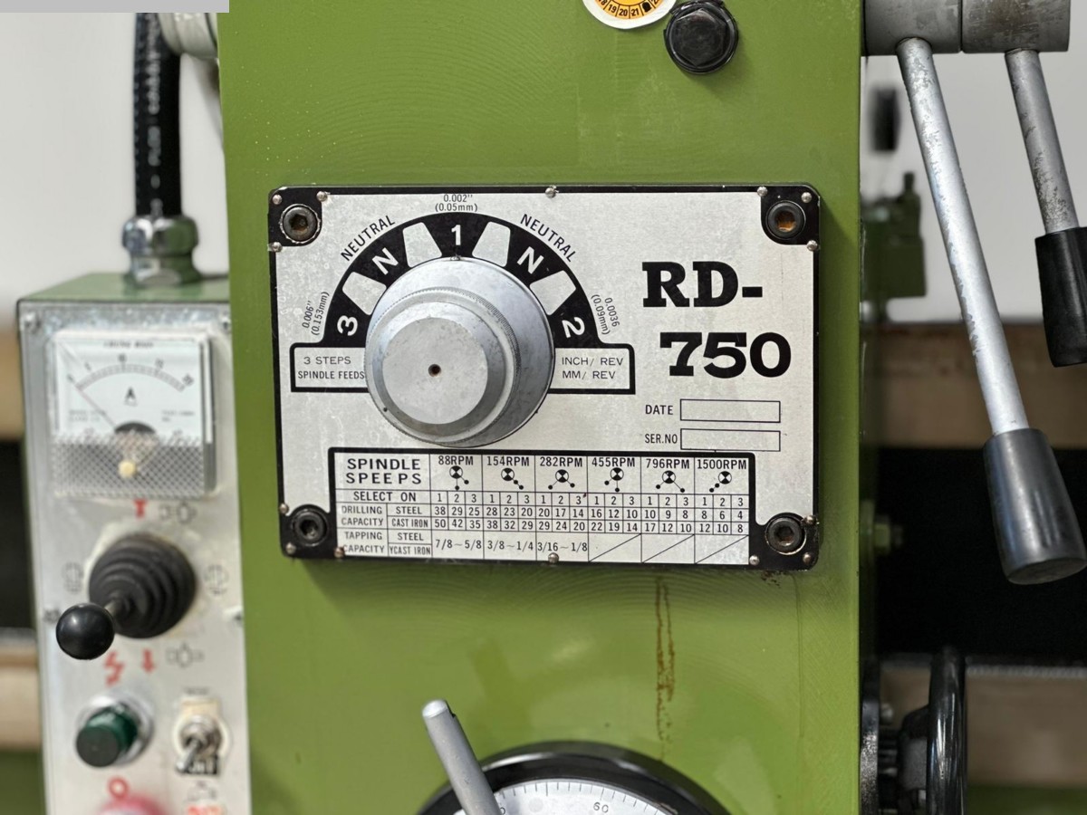 Радиально-сверлильный станок Tone Fan RD-750 б/у