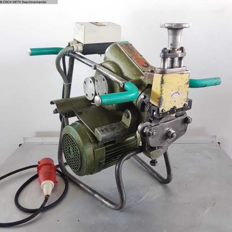 gebrauchte Fräsen, Zapfenschneiden, Schlitzen Fräsmaschine CEVISA CHP 10 gebrauchte Fräsen, Zapfenschneiden, Schlitzen Fräsmaschine CEVISA CHP 10