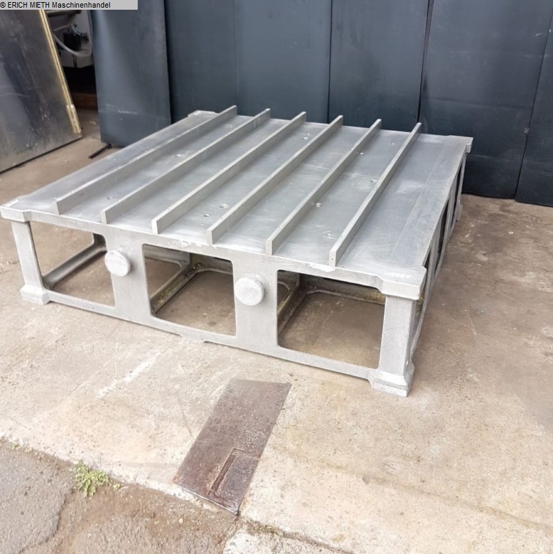 usato Altri accessori per macchine utensili Tavolo di serraggio xxxxx xxxx usato Altri accessori per macchine utensili Tavolo di serraggio xxxxx xxxx