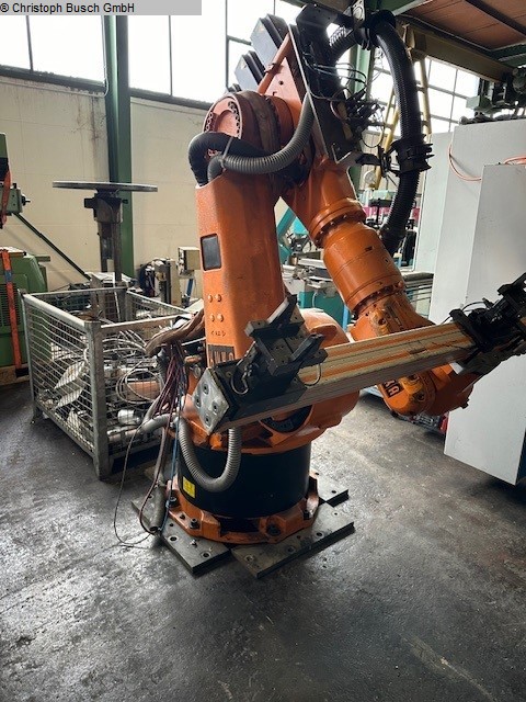 gebrauchte Maschinen sofort verfügbar Industrieroboter KUKA KR 125 l