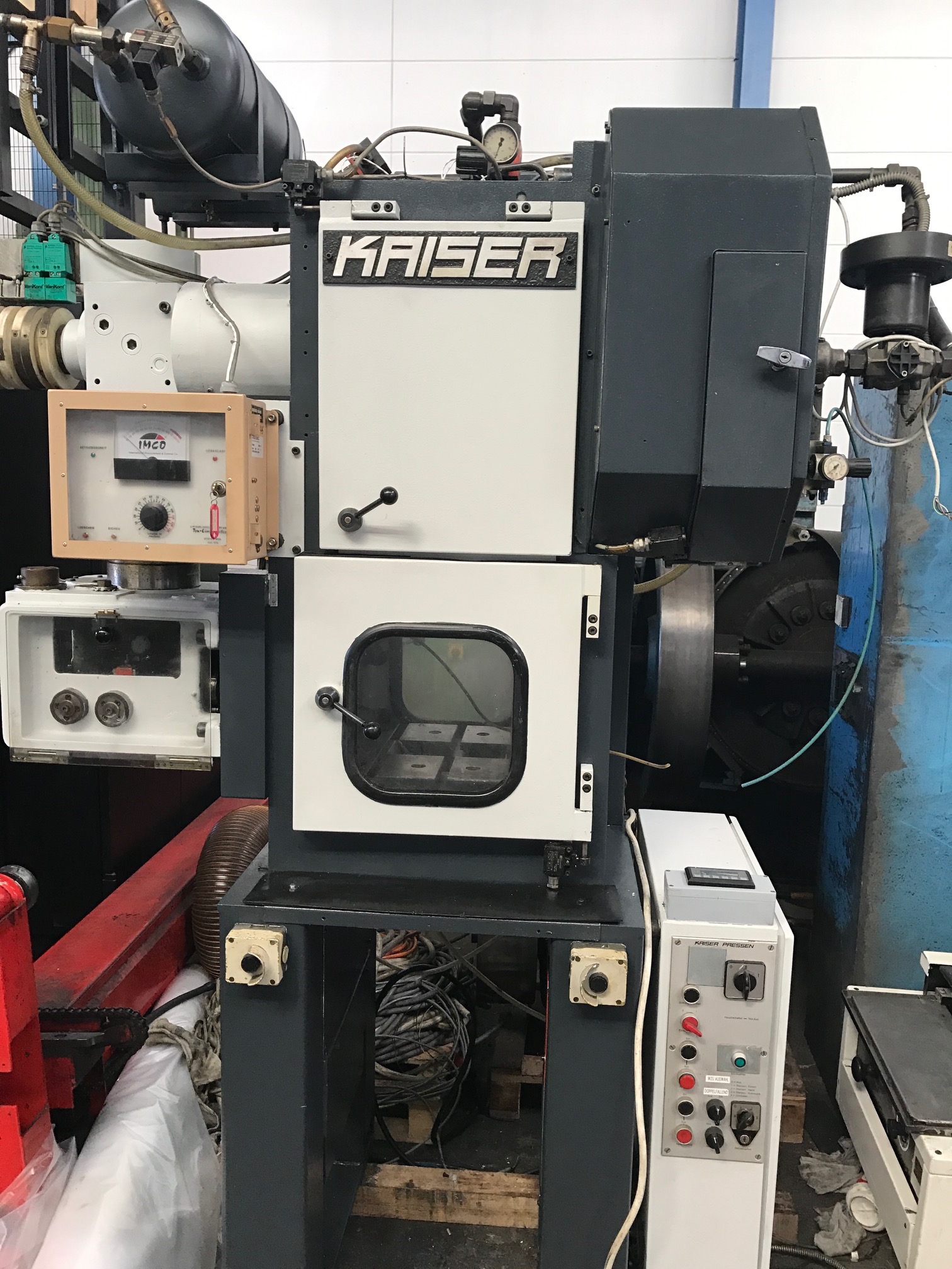 kullanılmış çift taraflı yüksek hızlı baskı makinesi KAISER KP ​​35