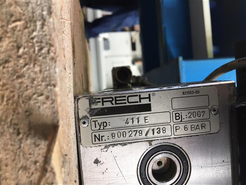 rabljeni dodaci za strojeve za livenje FRECH Spraymotion 411 E