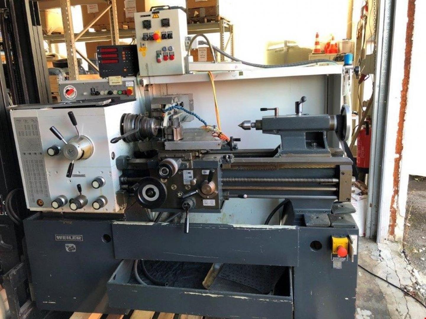 gebruikte machines direct beschikbaar Centre Draaibank WEILER Commodor gebruikte machines direct beschikbaar Centre Draaibank WEILER Commodor