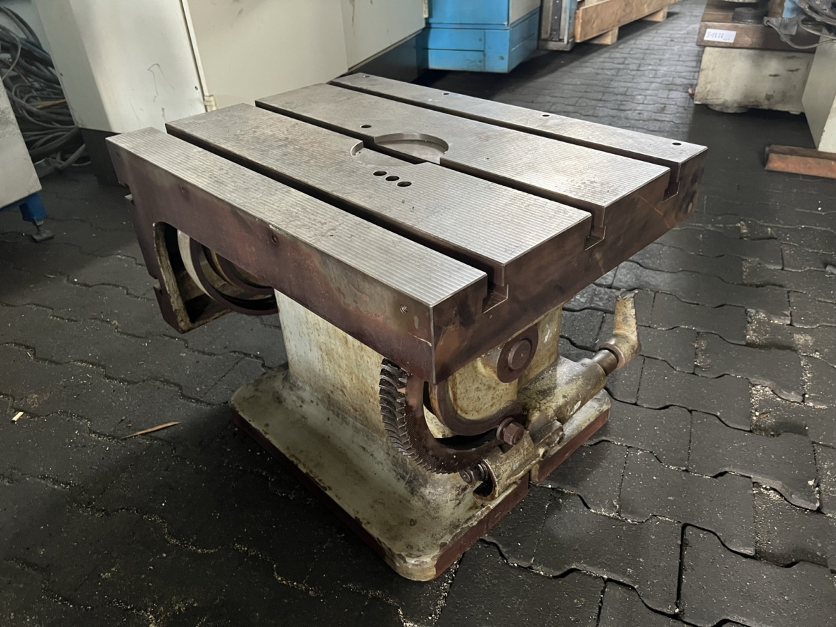 used Other accessories for machine tools Clamping Table MAX PIANCK 740x530x520mm - 90° Neigbar