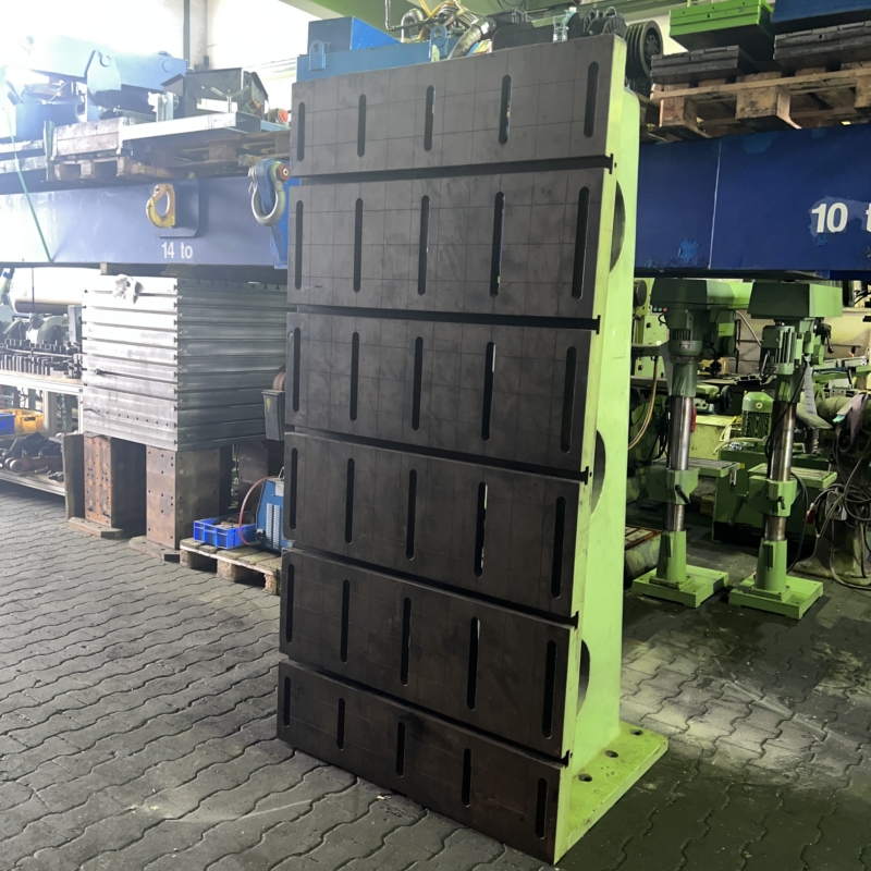 used Other Accessories for Machine Tools Angular Clamping Device UNBEKANNT 2200x1100x850mm used Other Accessories for Machine Tools Angular Clamping Device UNBEKANNT 2200x1100x850mm