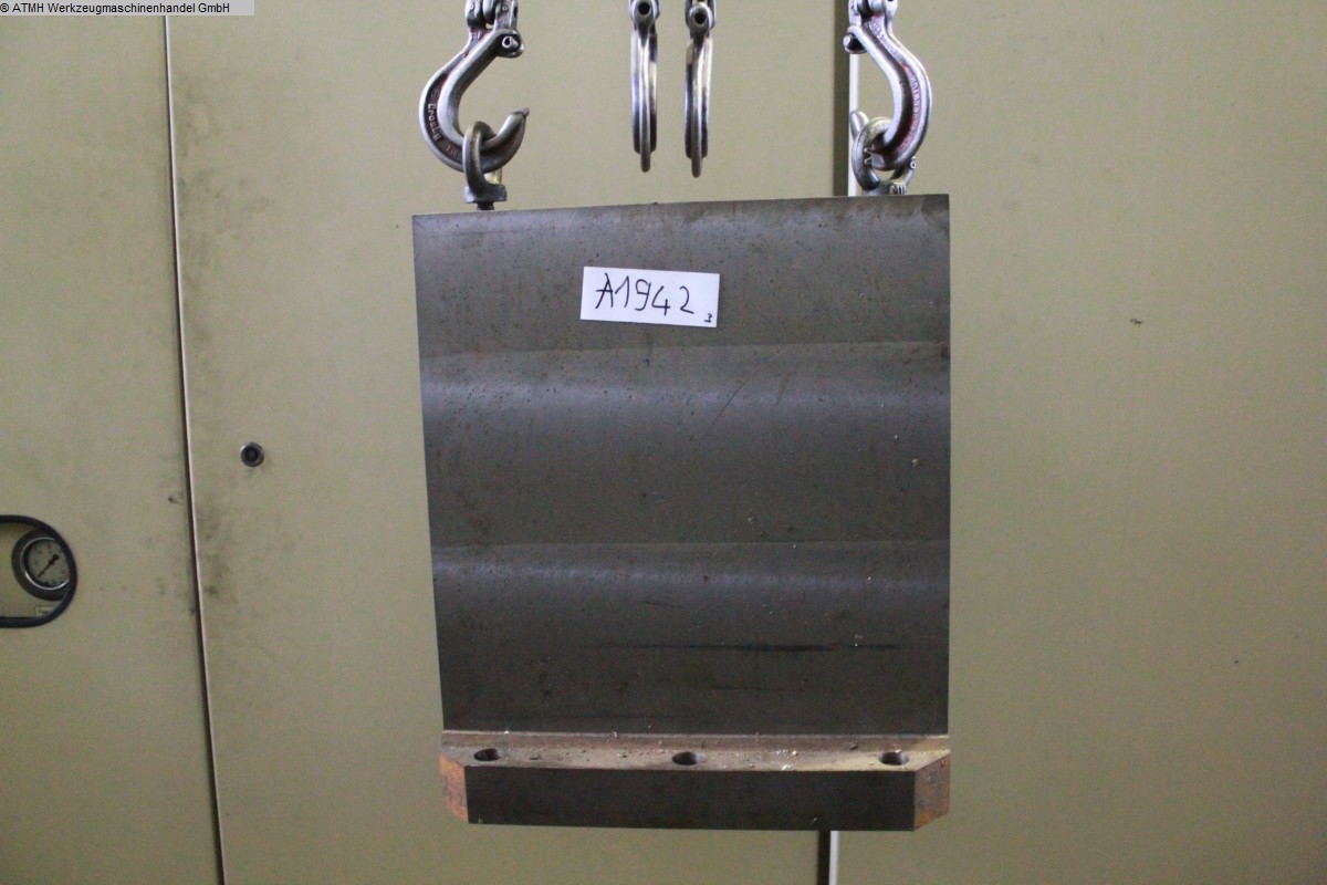 used Other accessories for machine tools angle table  415x110x480 mm