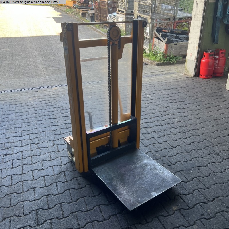 used Tools and industrial equipment Lifting tables GENKINGER FTP 03/20 - So.