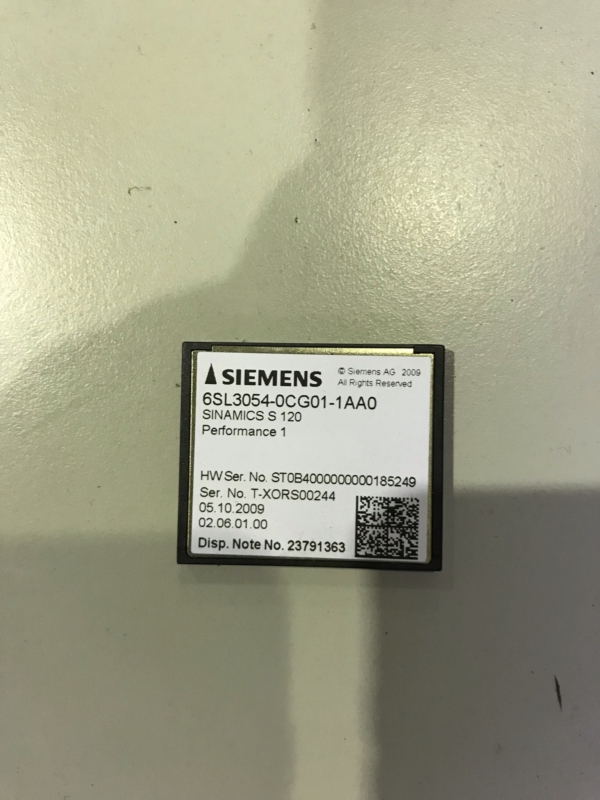 Elettronica usata / Tecnologia di azionamento SIEMENS 6SL3040-0MA00-0AA1