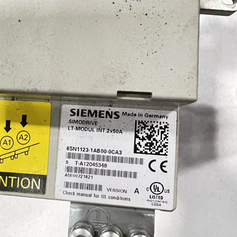Usado Electrónica / Tecnología de accionamiento SIEMENS 6SN1118-0DM31-0AA2