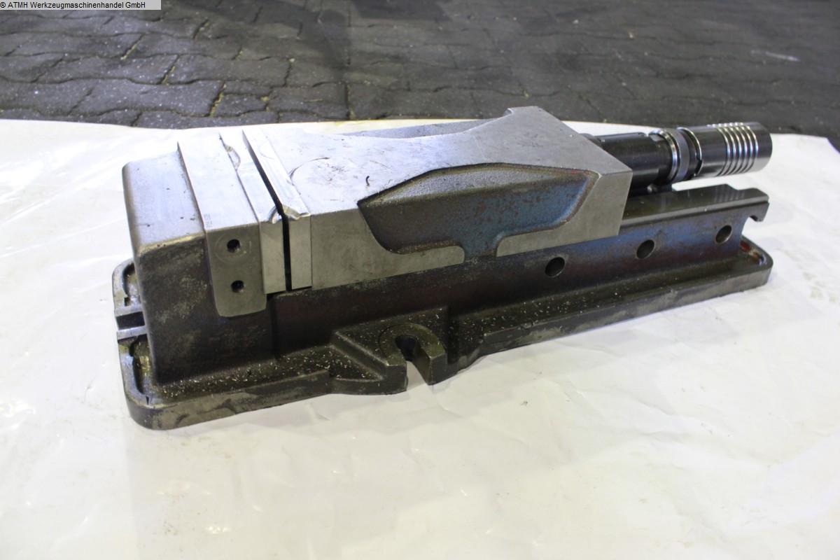 used Other accessories for machine tools Vise UNBEKANT Hydraulischer Schraubstock used Other accessories for machine tools Vise UNBEKANT Hydraulischer Schraubstock