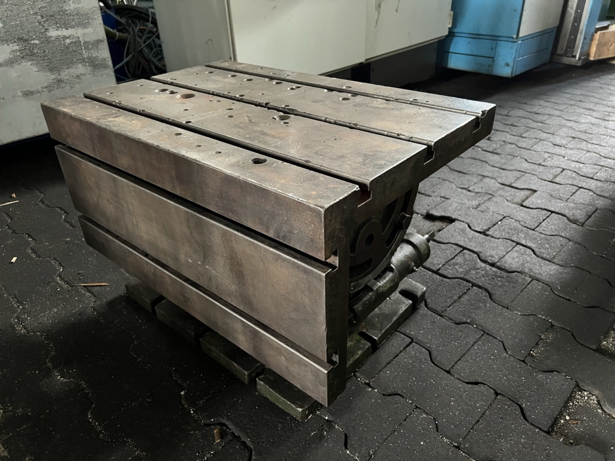 used Other accessories for machine tools Clamping Table UNBEKANNT 765x555x490mm - Neigbar