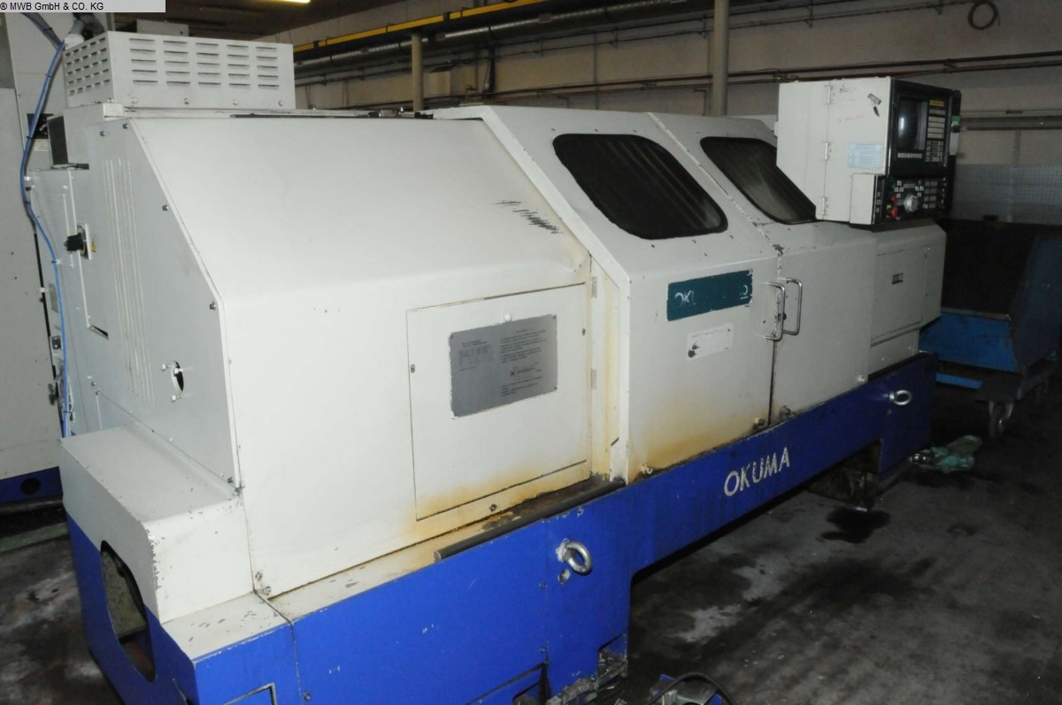 gebrauchte Maschinen sofort verfügbar CNC Drehmaschine OKUMA LB 25