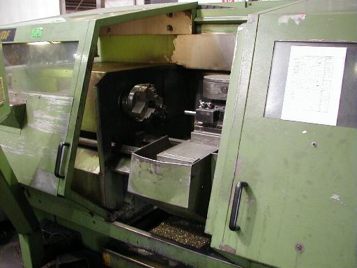 gebrauchte Drehmaschinen CNC Drehmaschine VDF-BOEHRINGER DNE 570