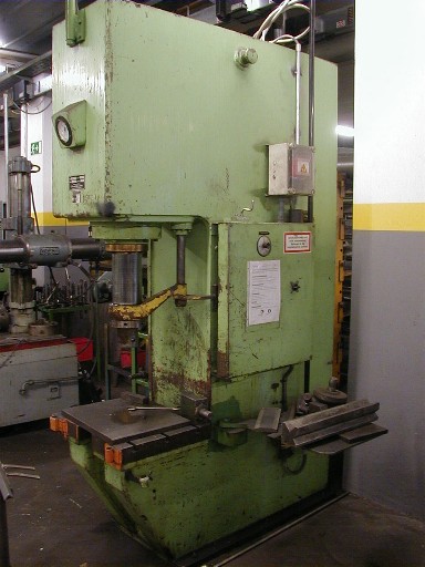 used Machines available immediately Single Column Press - Hydraulic JESSERNIGG & URBAN PE 50