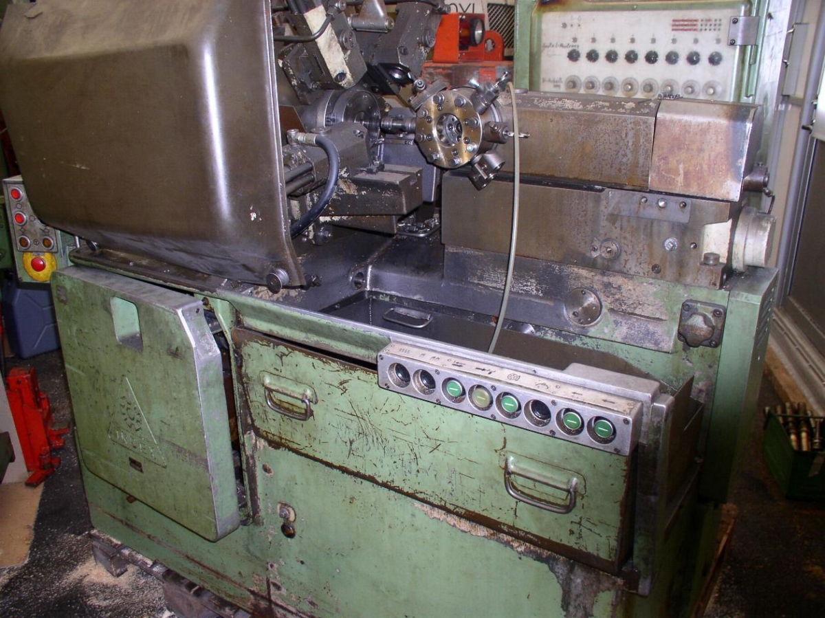 gebrauchte Maschinen sofort verfügbar Drehmaschine-konventionell-elektronisch INDEX ER 60