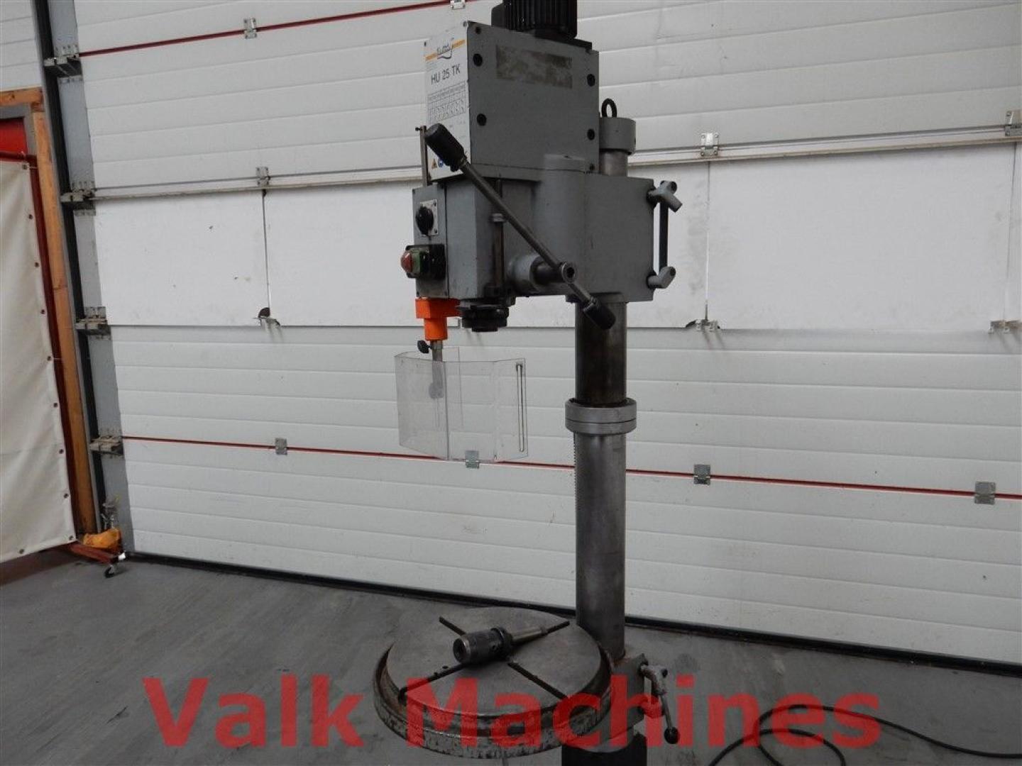 used Boring mills / Machining Centers / Drilling machines Pillar Drilling Machine Huvema HU 25 TK