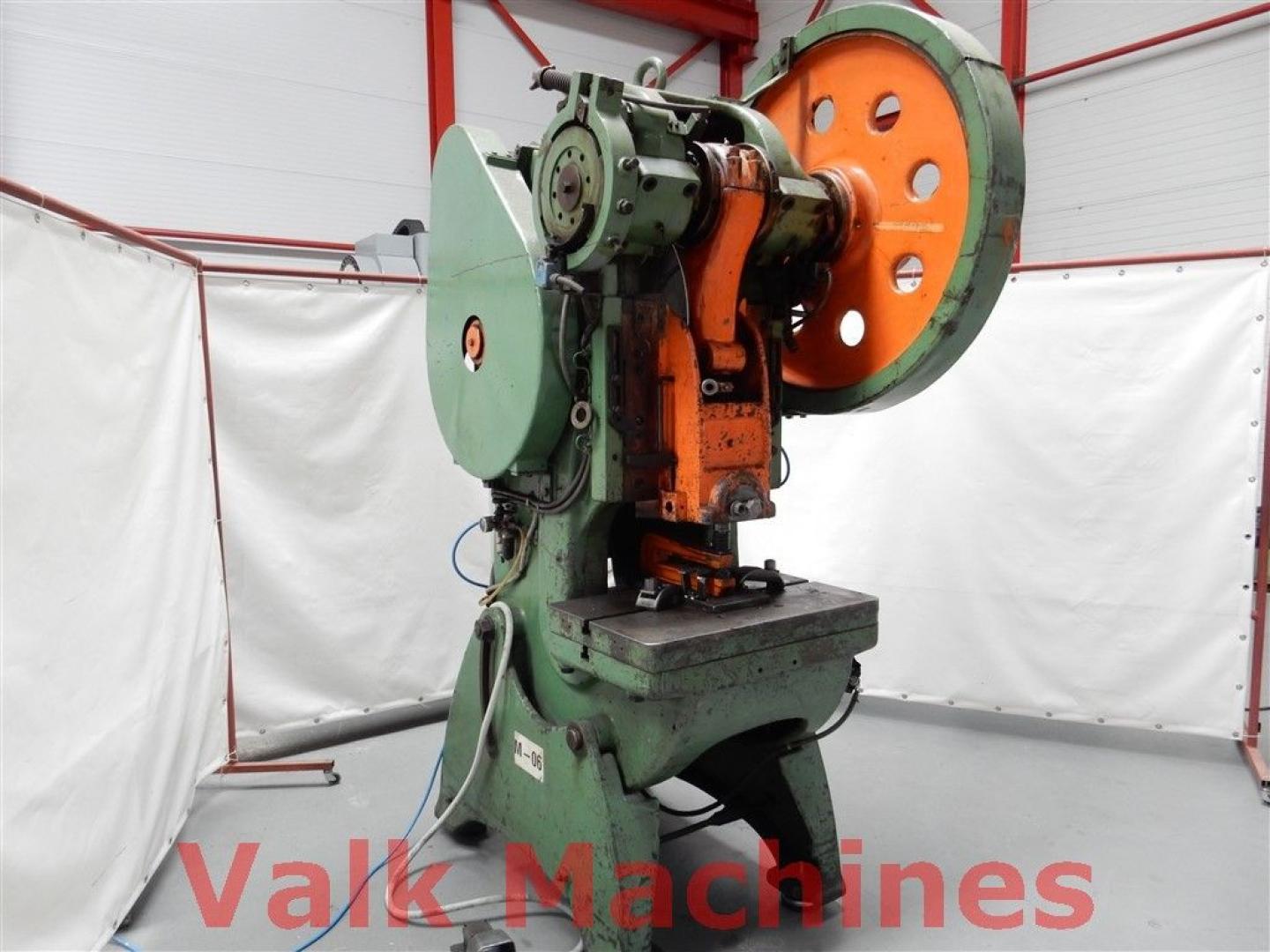 used Machines available immediately Eccentric Press - Single Column SCHULER PEnr 50/224