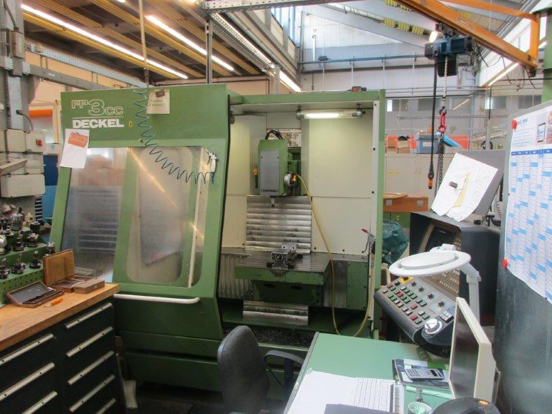 used Machines available immediately Tool Room Milling Machine - Universal DECKEL FP 3 CC