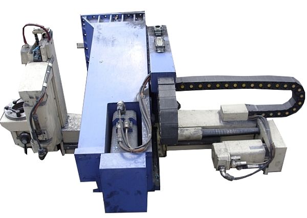 used Metal Processing Universal Milling Machine BOHNER & KÖHLE VH 2 / 10 K