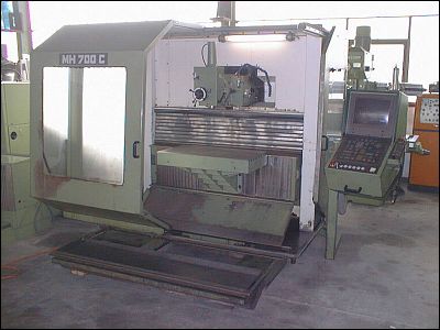 used Metal Processing Universal Milling and Boring Machine MAHO MH 700 C