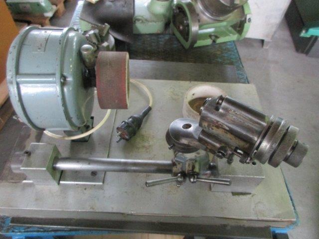 used Machine tools grinding machines Tool and Cutter Grinder UNBEKANNT 