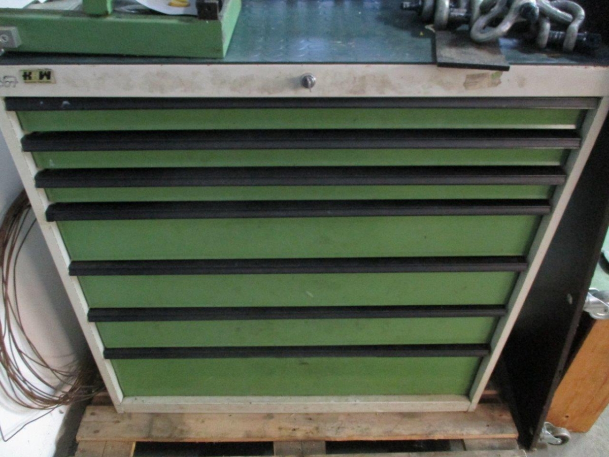 used Other attachments Toolcupboard HHW -
