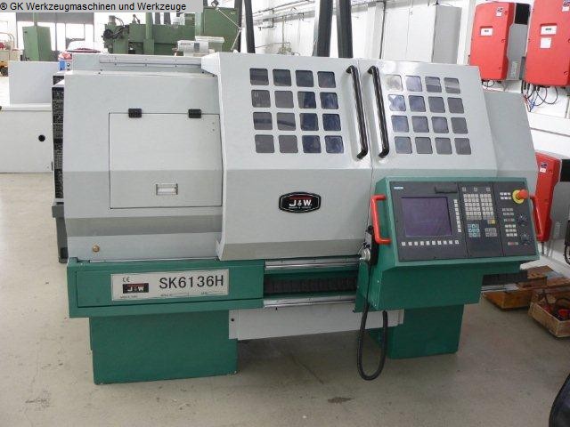 gebrauchte Maschinen sofort verfügbar CNC Drehmaschine J&W SK 6136H / 750