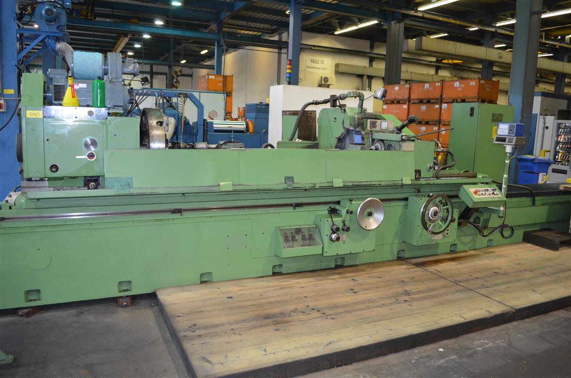 used Metal Processing Cylindrical Grinding Machine KIKINDA AFE 630x3.000