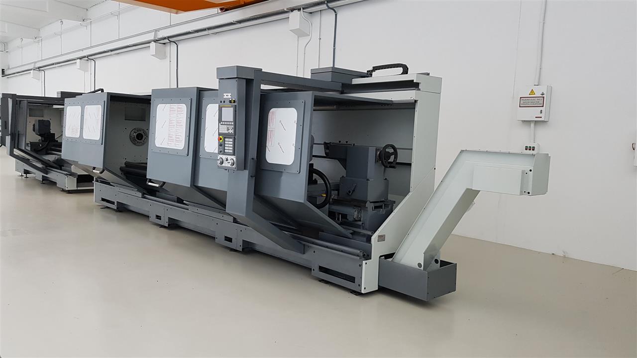gebrauchte Metallbearbeitungsmaschinen CNC Drehmaschine PINACHO STH 500/4000